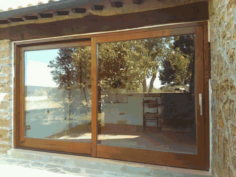 ampia porta finestra scorrevole