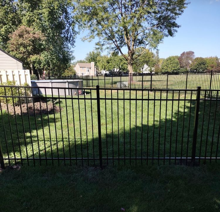 Black Steel Gate | South Elgin, IL | Ozone Fence & Deck