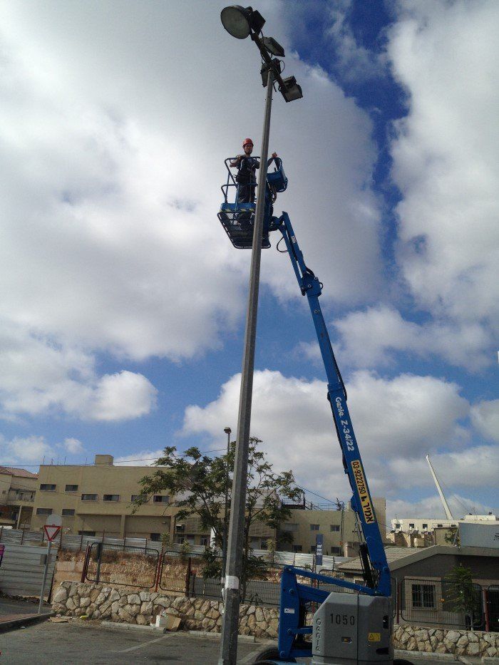 עבודות גובה מיוחדות