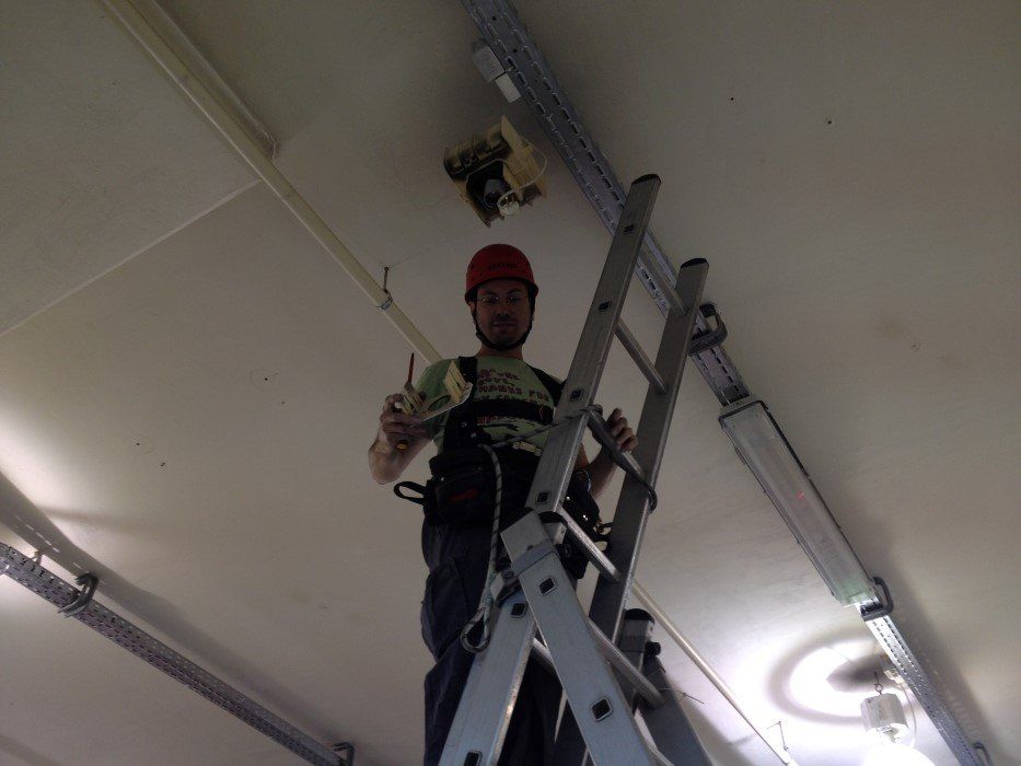 עבודות חשמל