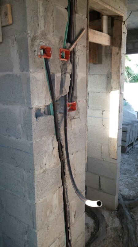 יצאת צדיק חשמל