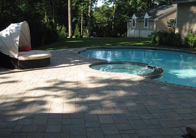 Rounded Pool — Scotch Plains, NJ — B & G Outdoor Rooms