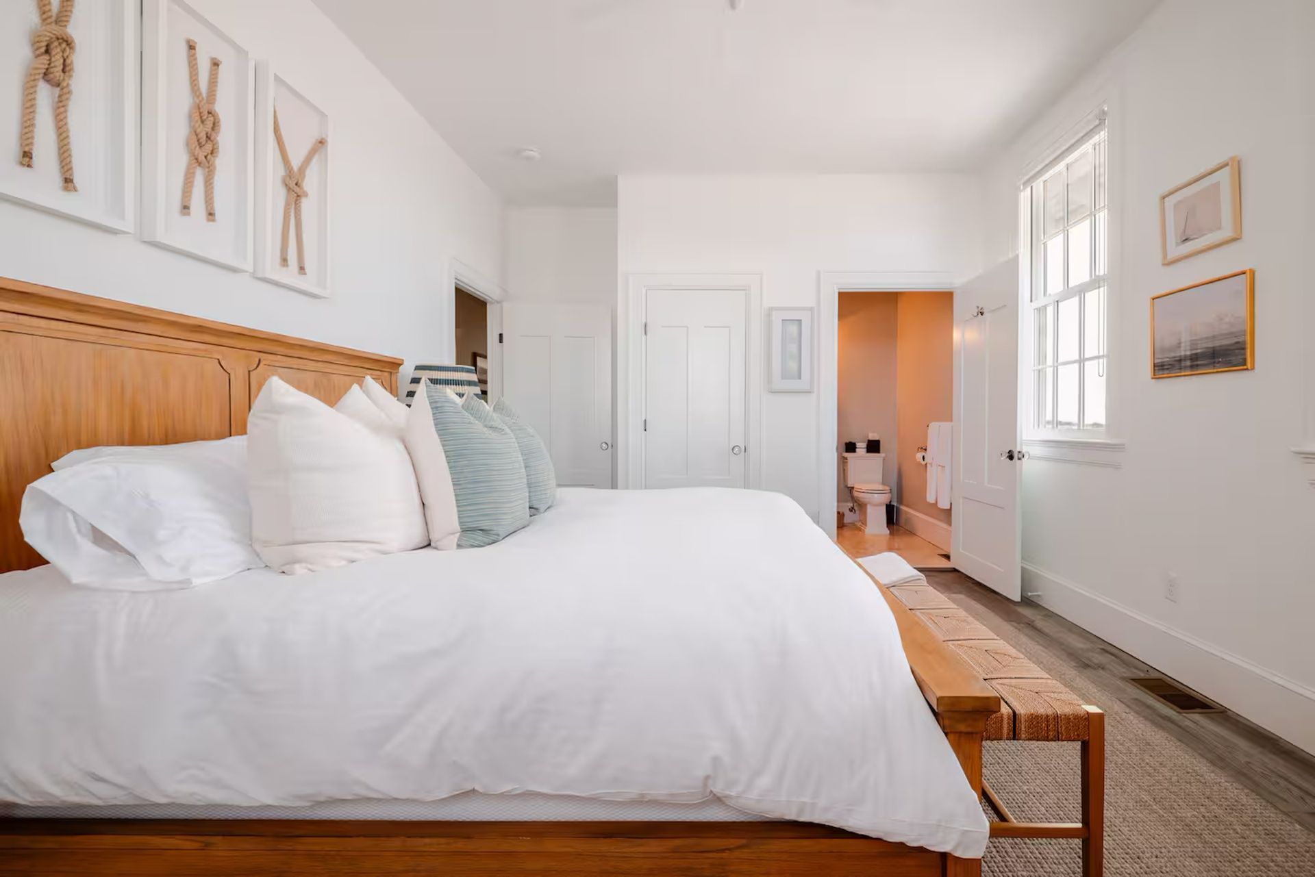 BellMoor King Suite Downstairs