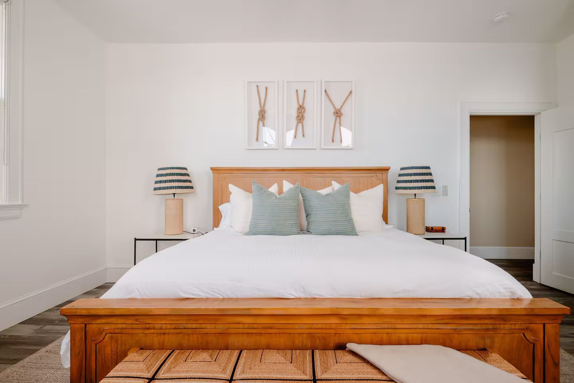 BellMoor King Suite Downstairs