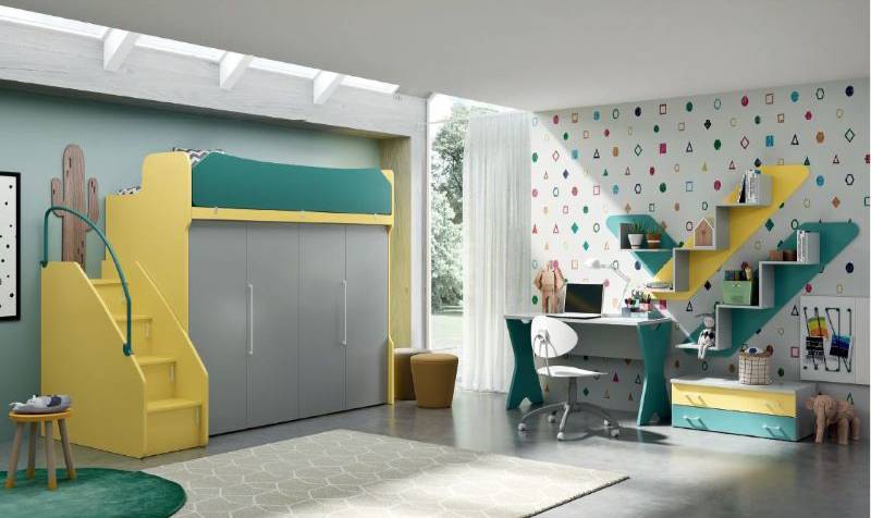 Camera con letto a soppalco