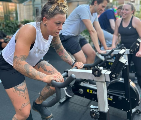 Outside the Box in Den Haag biedt outdoor bootcamp, CrossFit en HYROX trainingen