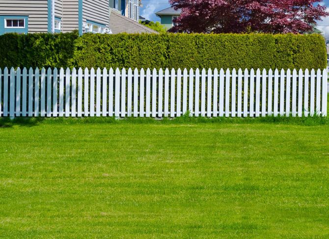 Fencing companies Rockford IL