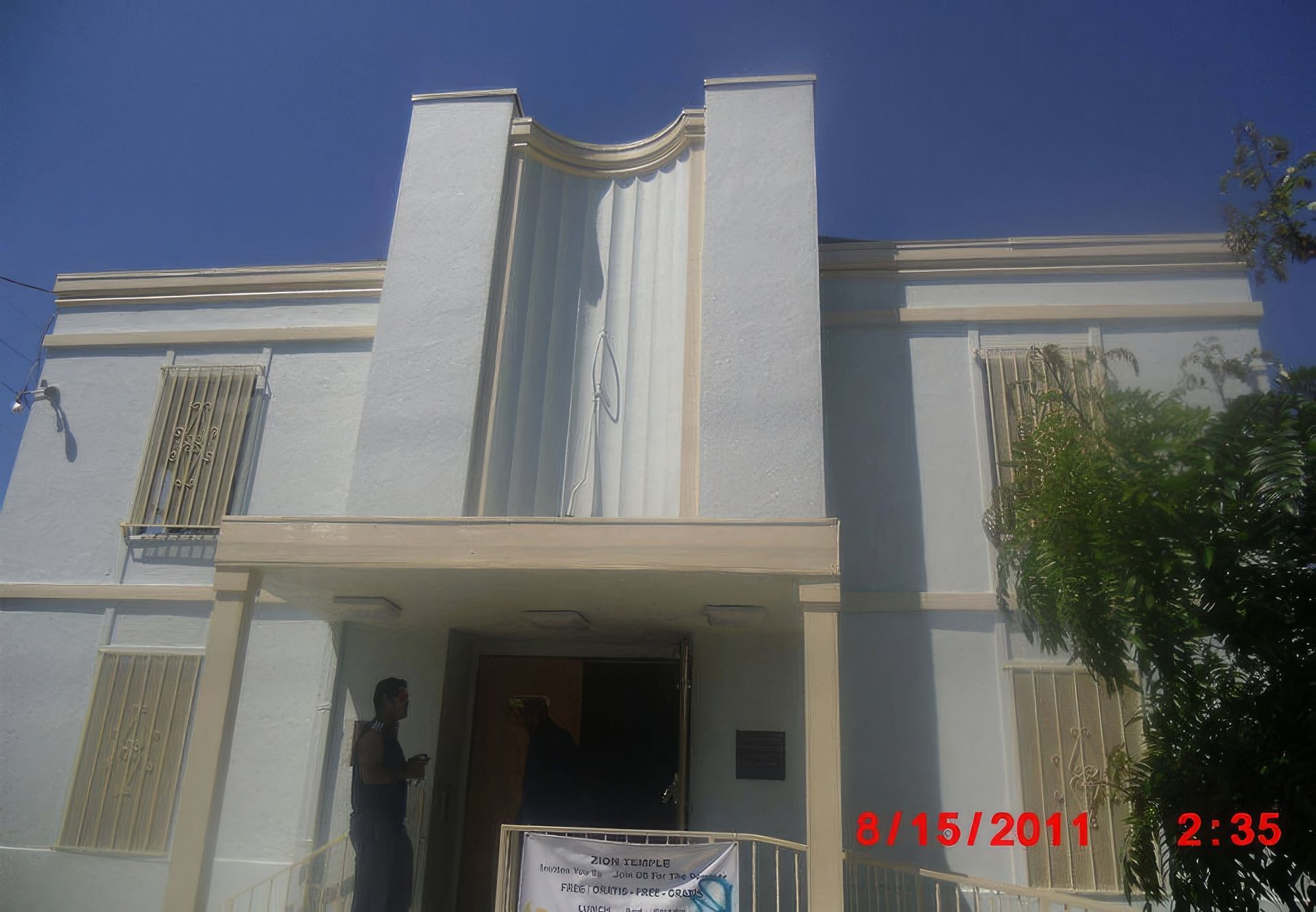 A photo of a building taken on 9/15/2011