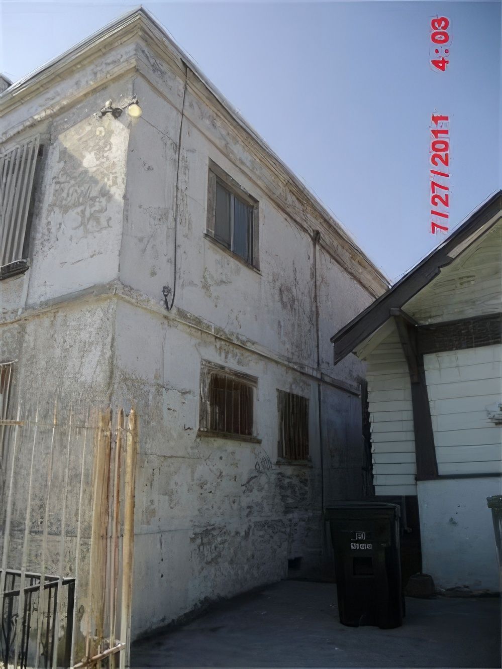 A photo of a building taken on 7/27/2011