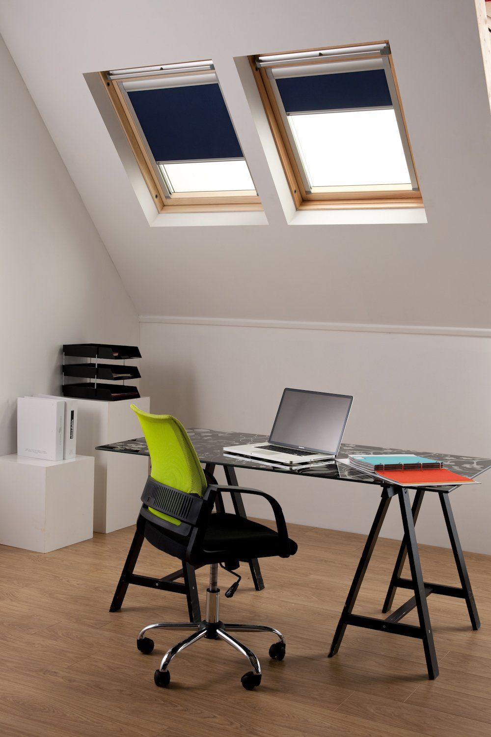 ROOF WINDOW BLINDS 2