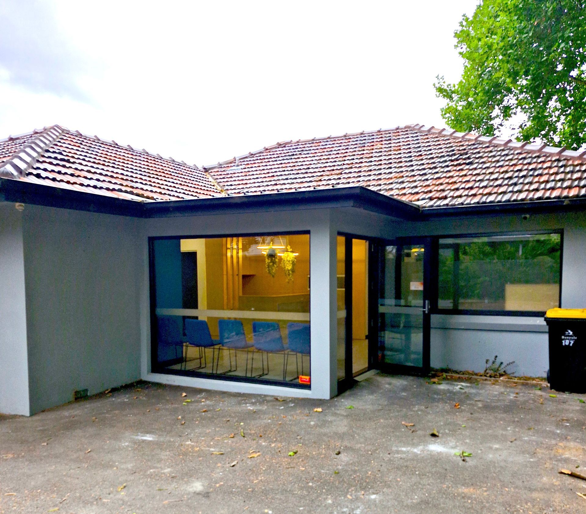 Ivanhoe Total Care Clinic  office