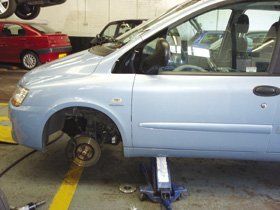 Mechanical work - Blackpool - Farrer's MOT Testing - Car