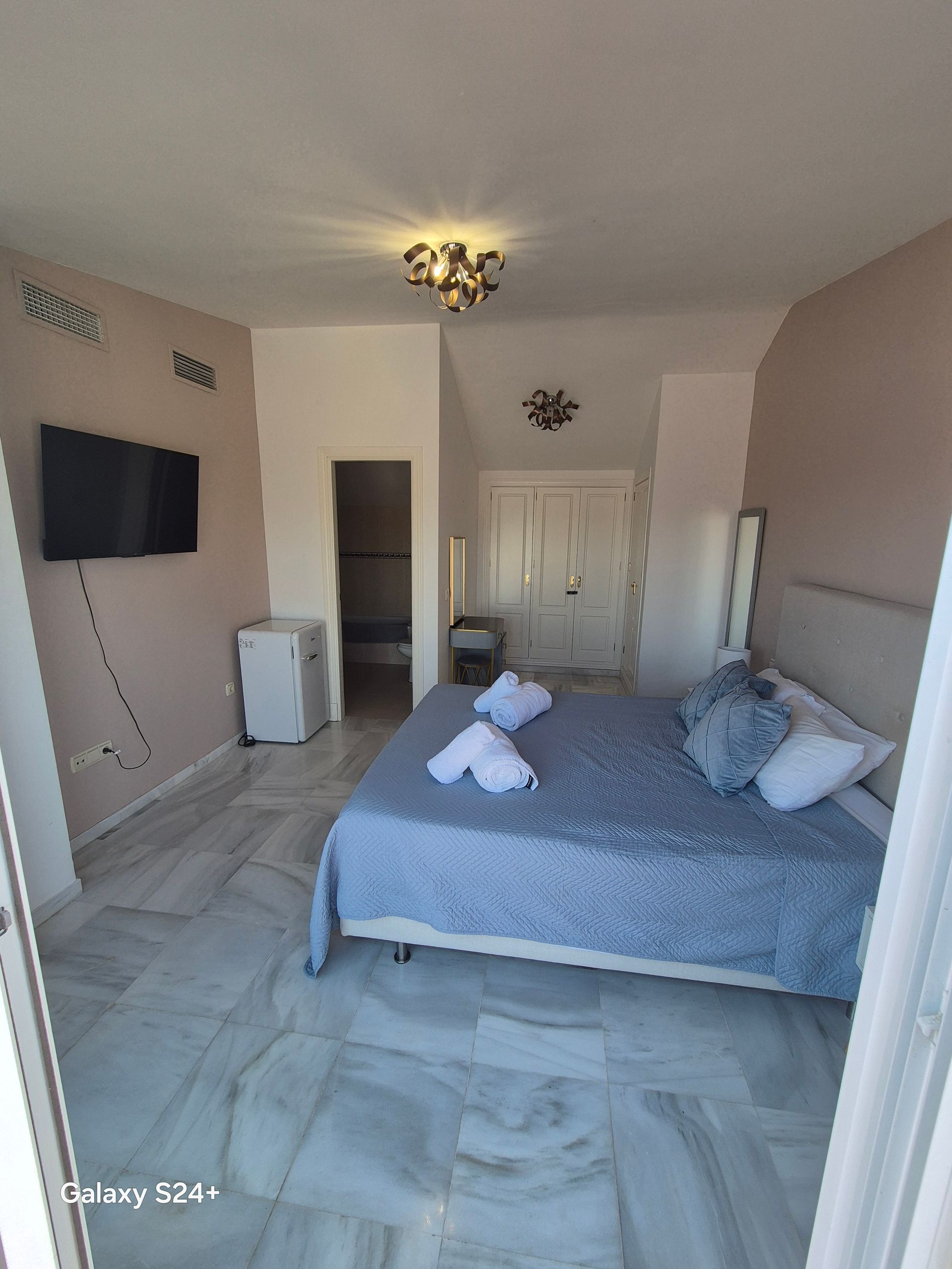 Ario Properties–Property&Rental Management, Renovation and Refurbishment, Mortgage Assistance, Property Inspection Services