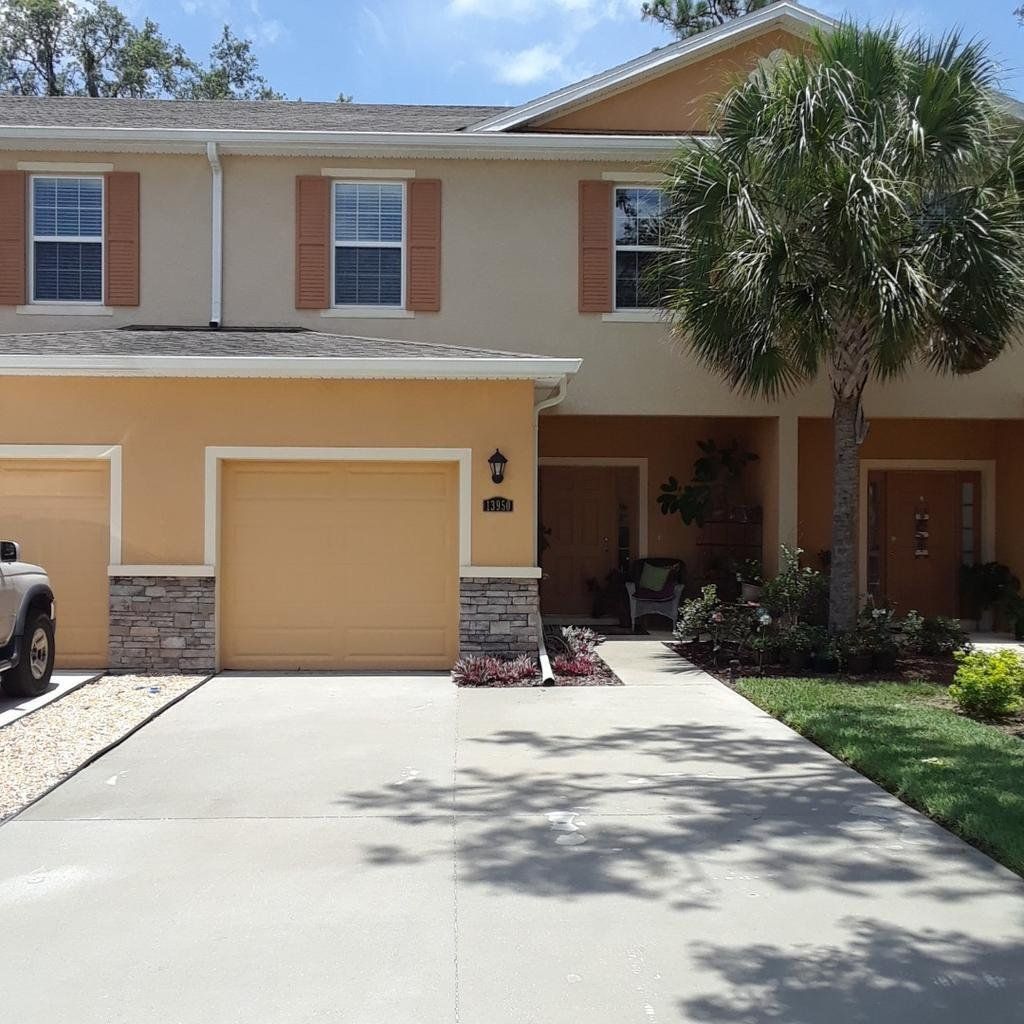 Driveway pressure washing