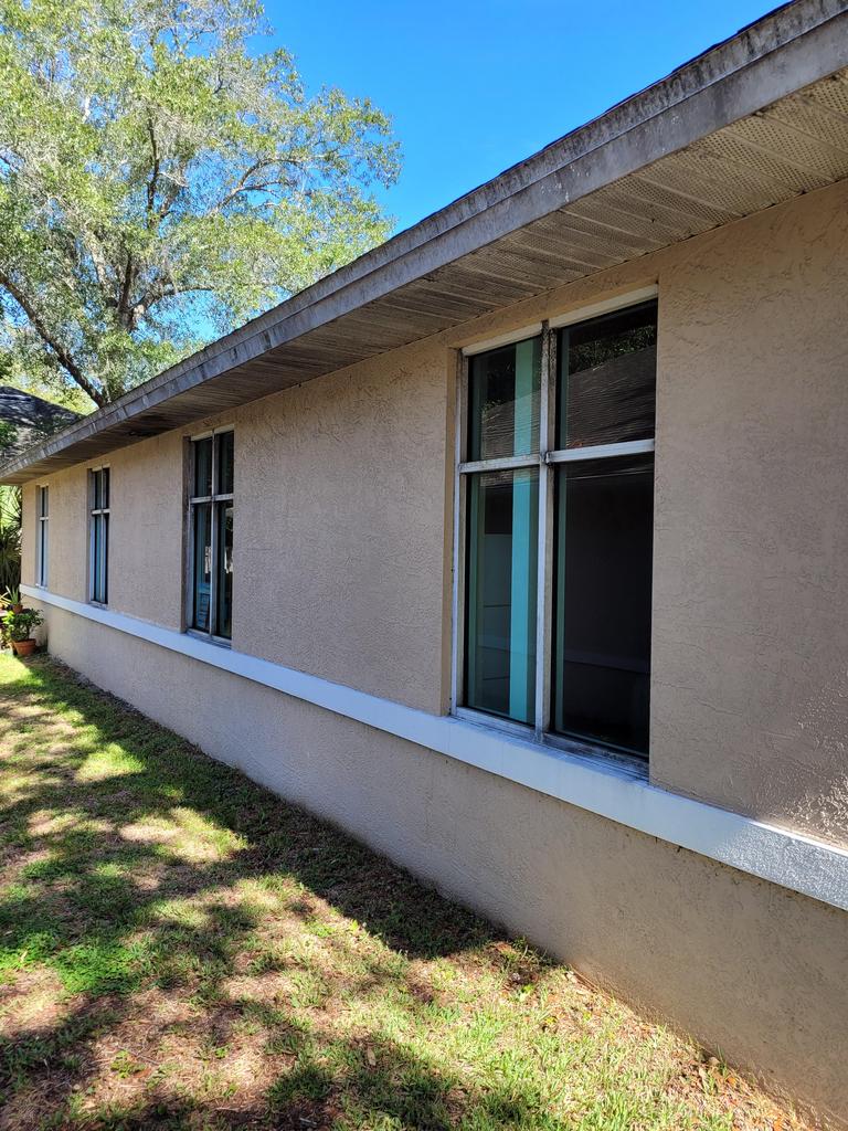 Commercial building pressure washing