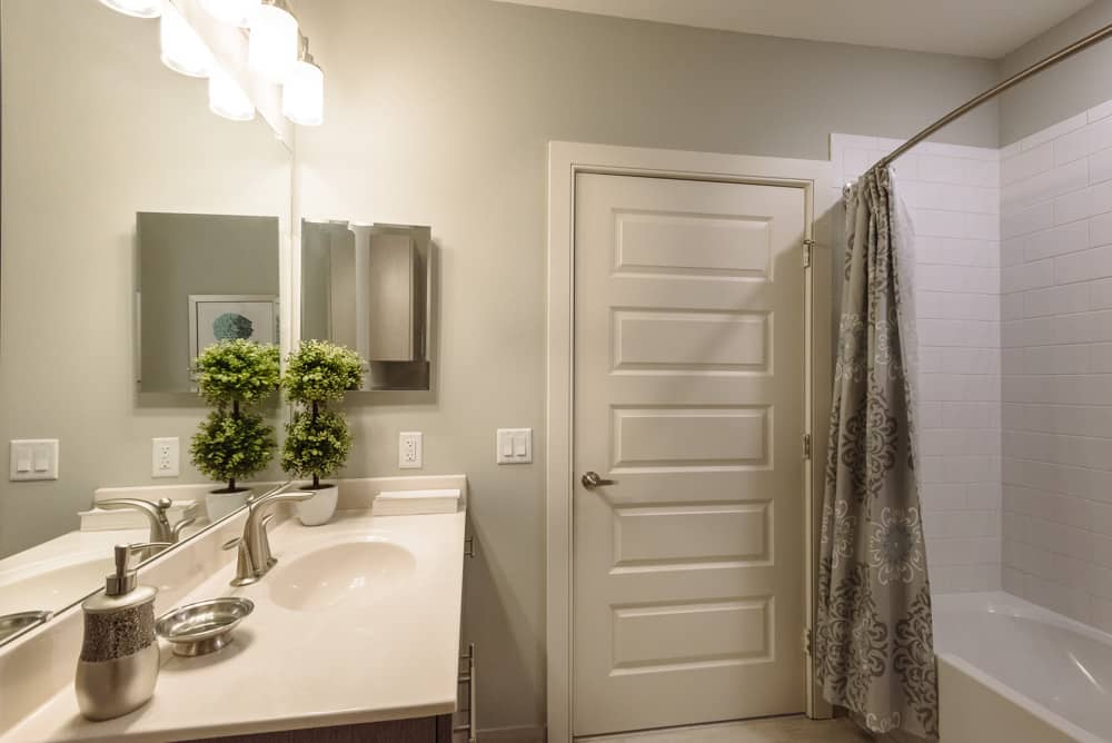 Interior - Bathroom