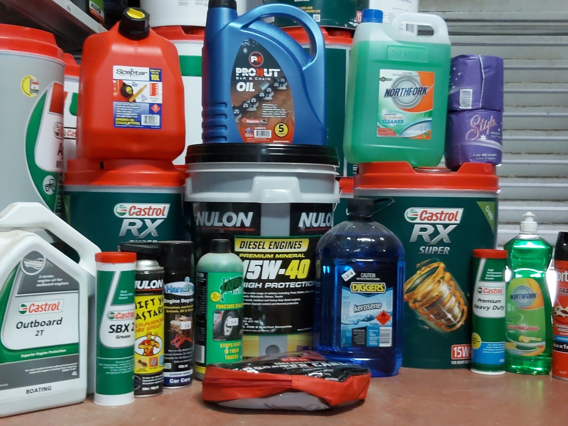 Stockfeeds — Stockfeed And Rural Supplies in Mount Larcom, QLD