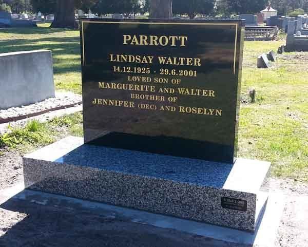 light granite headstone