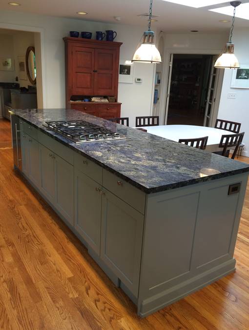 Cneter Table Kitchen Cabinet — Hudson Valley Cabinet And Woodworking Inc — Fishkill, NY
