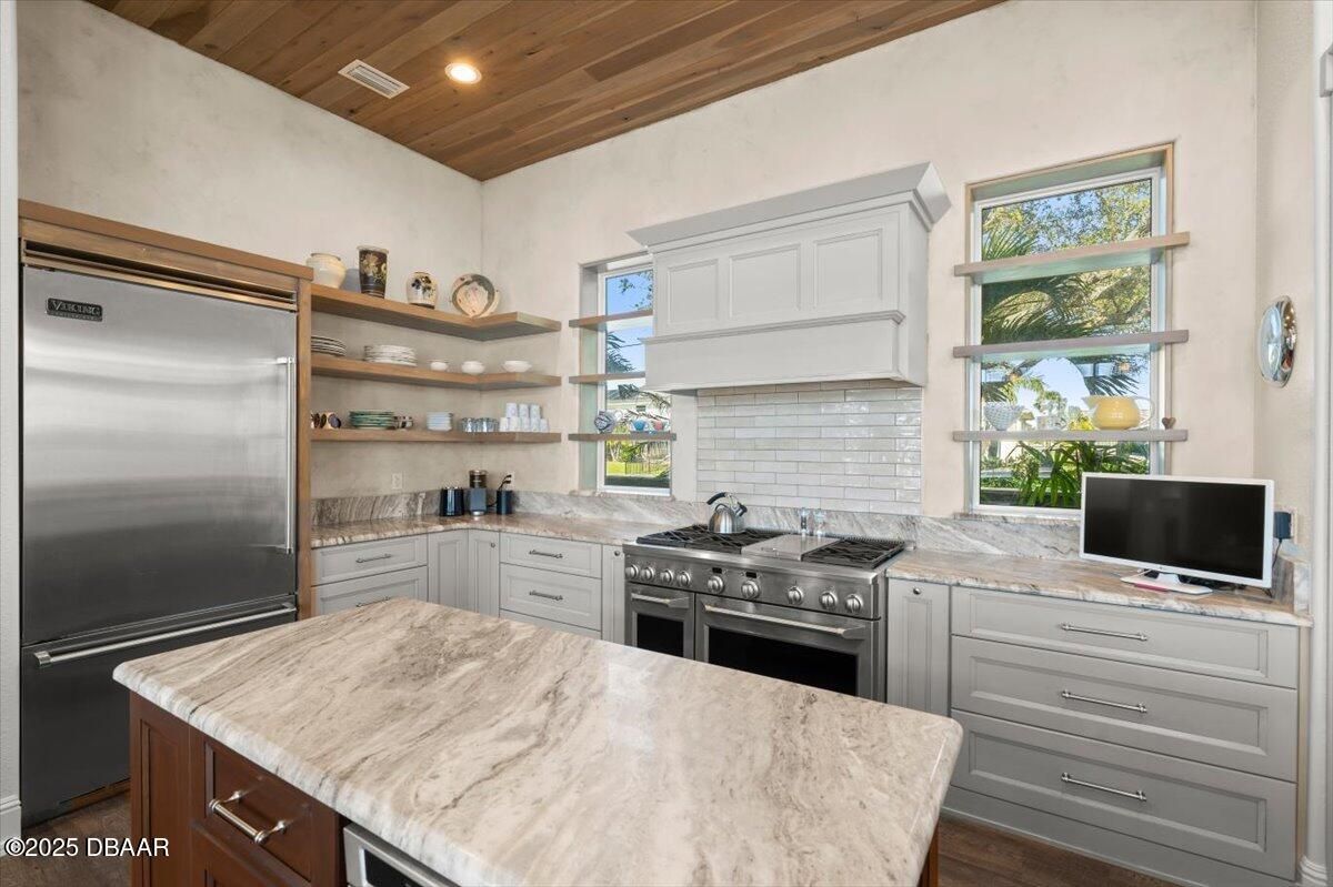 All wood kitchen cabinets