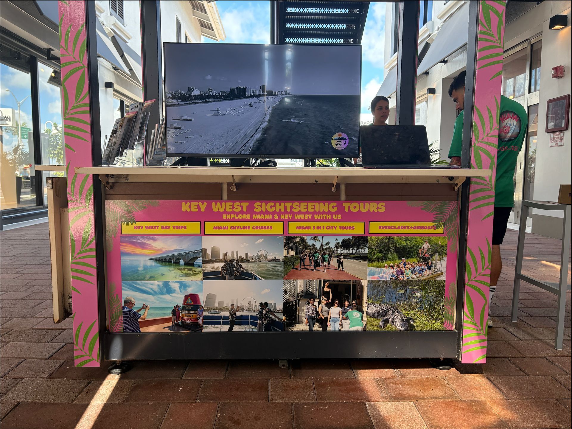 main location for the Hop on hop off Miami 5 in 1 City Tour