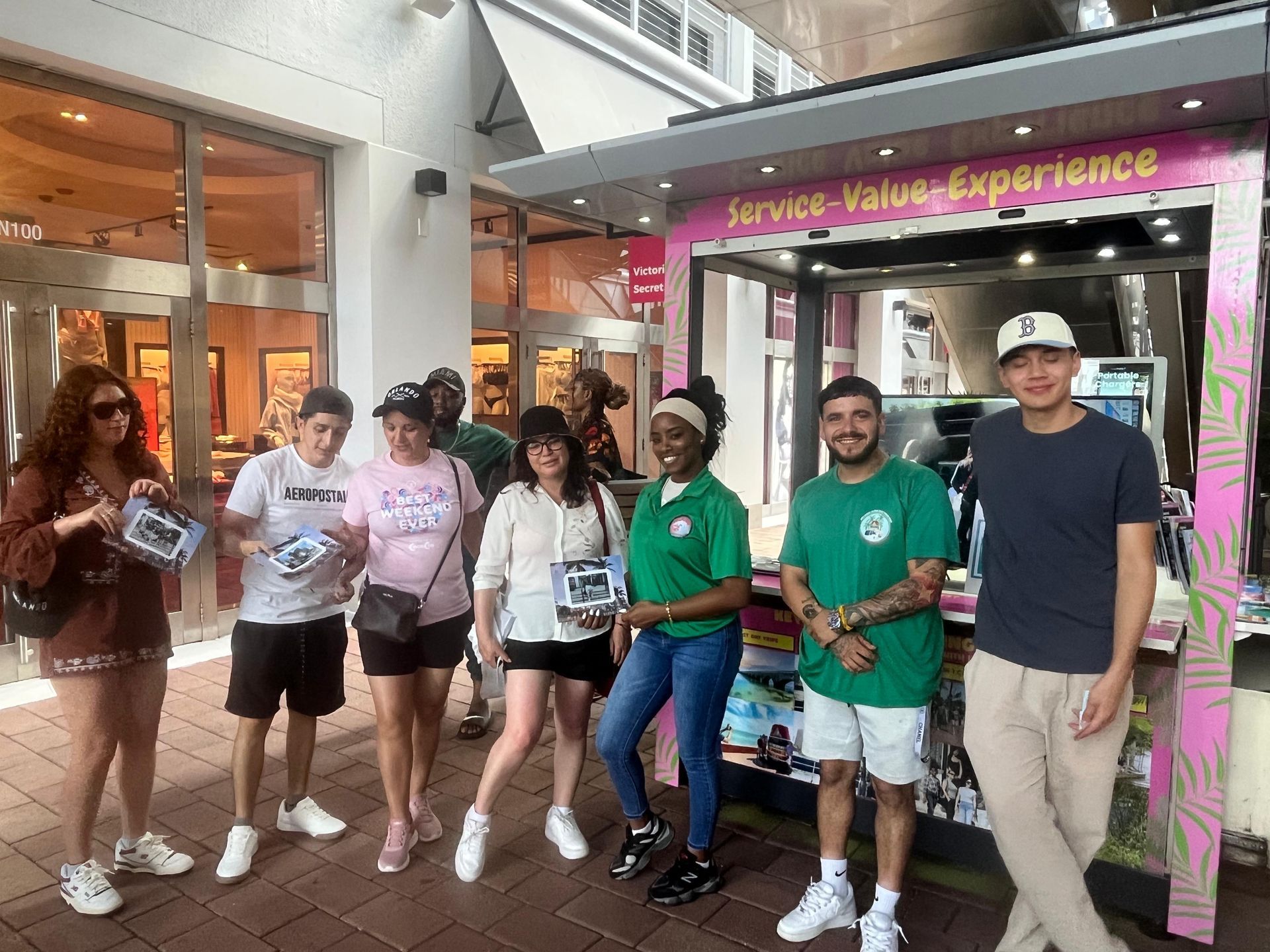 bus tour in Miami with free souvenir photo package  