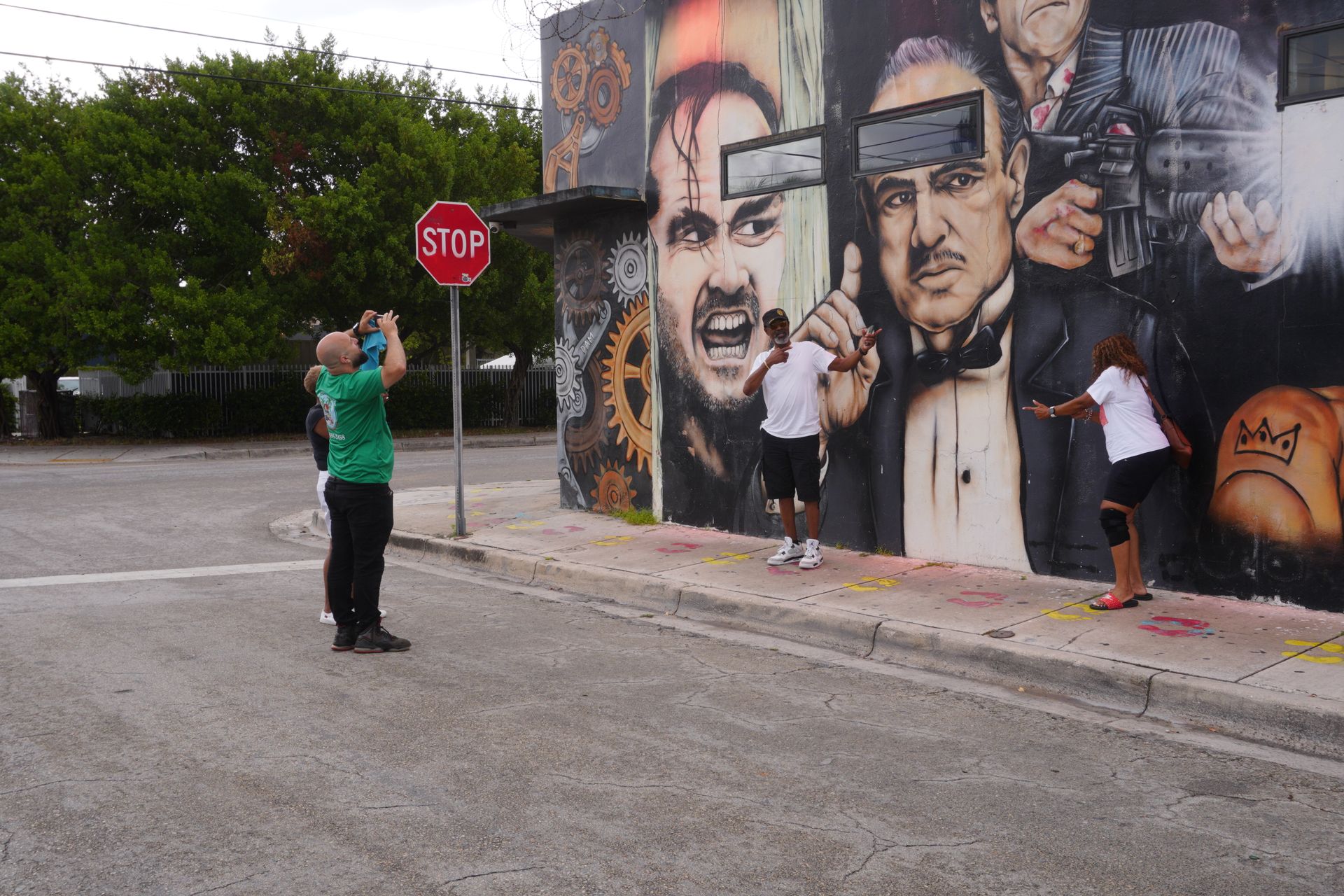 Passengers on the Miami Hop on Semi Private City Tour in Wynwood Walls