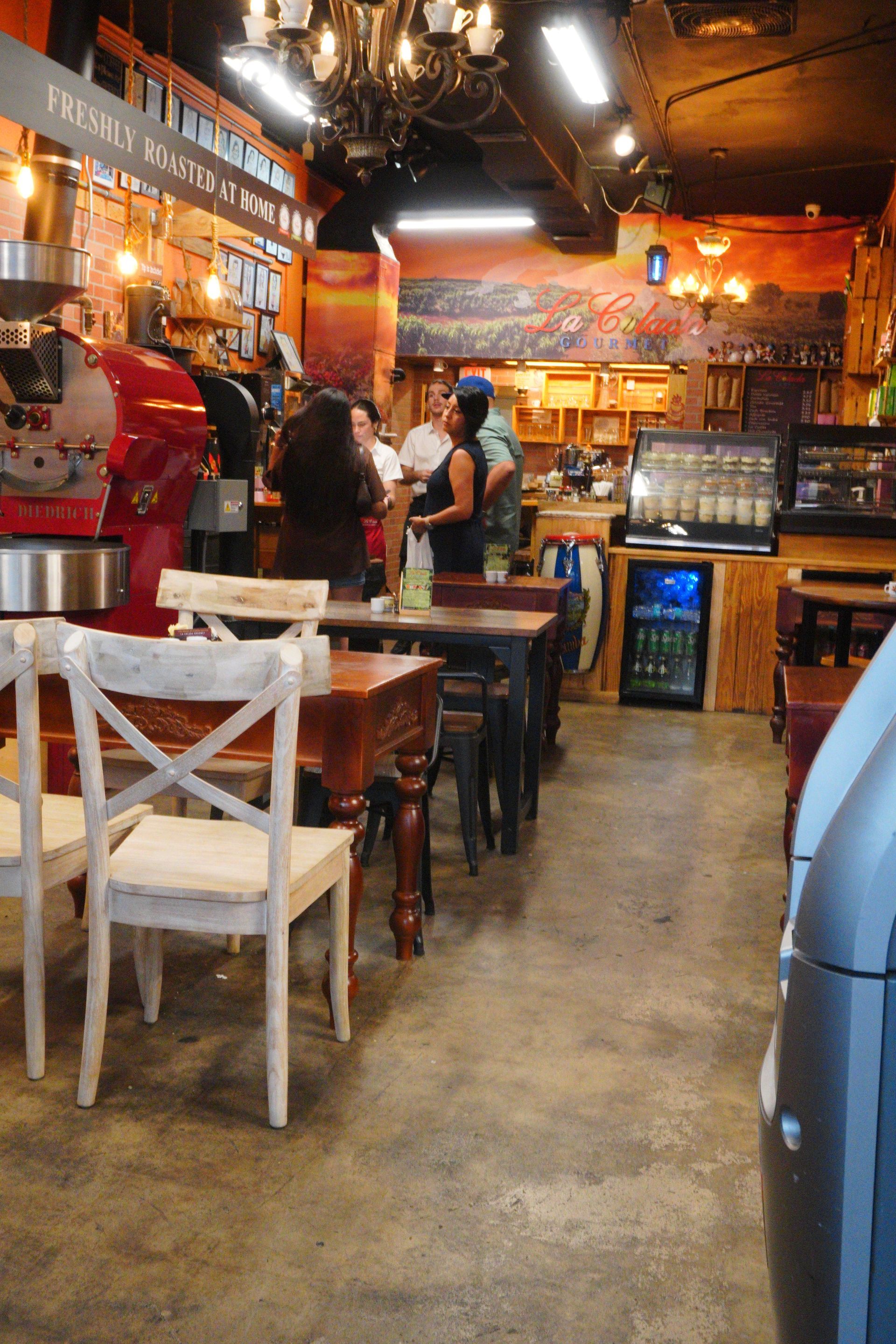 Miami Little Havana Hop on hop off Walking Tour