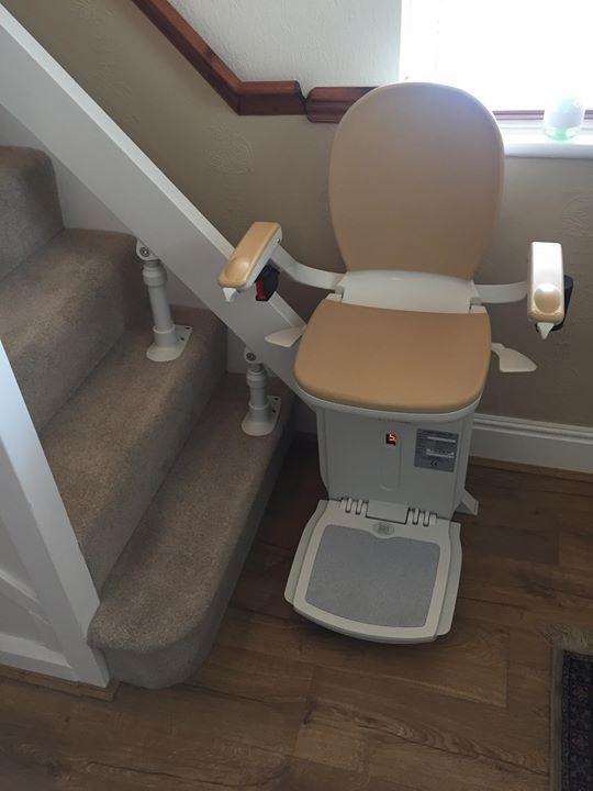 Helping Hand Stairlift fit Acorn 180 chairlifts in the West Midlands