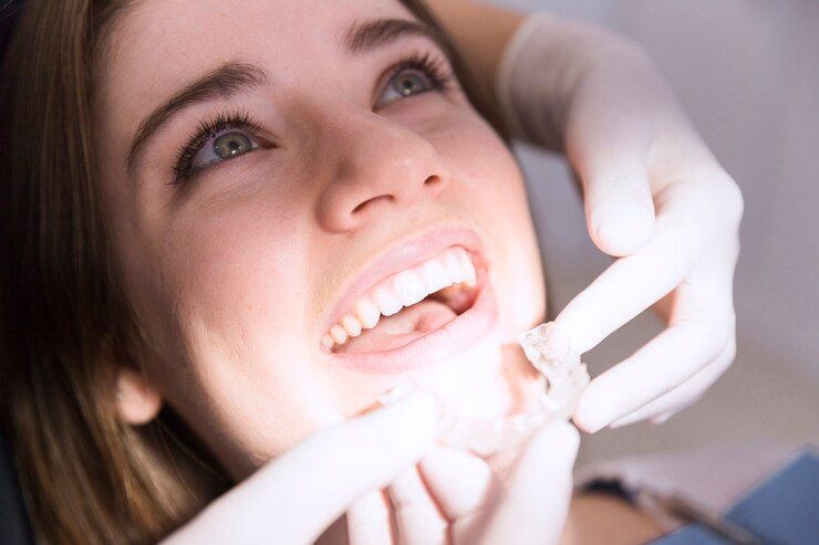 Teeth Whitening in Glenview

