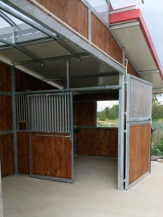 Quality built modular stable barns designed with functionality in mind