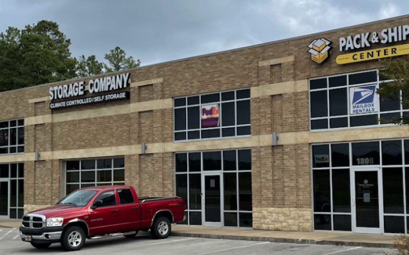 front of greensboro storage copmany