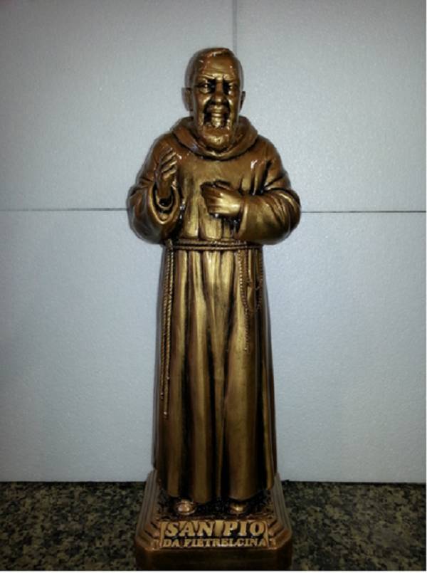 Statua di Padre Pio