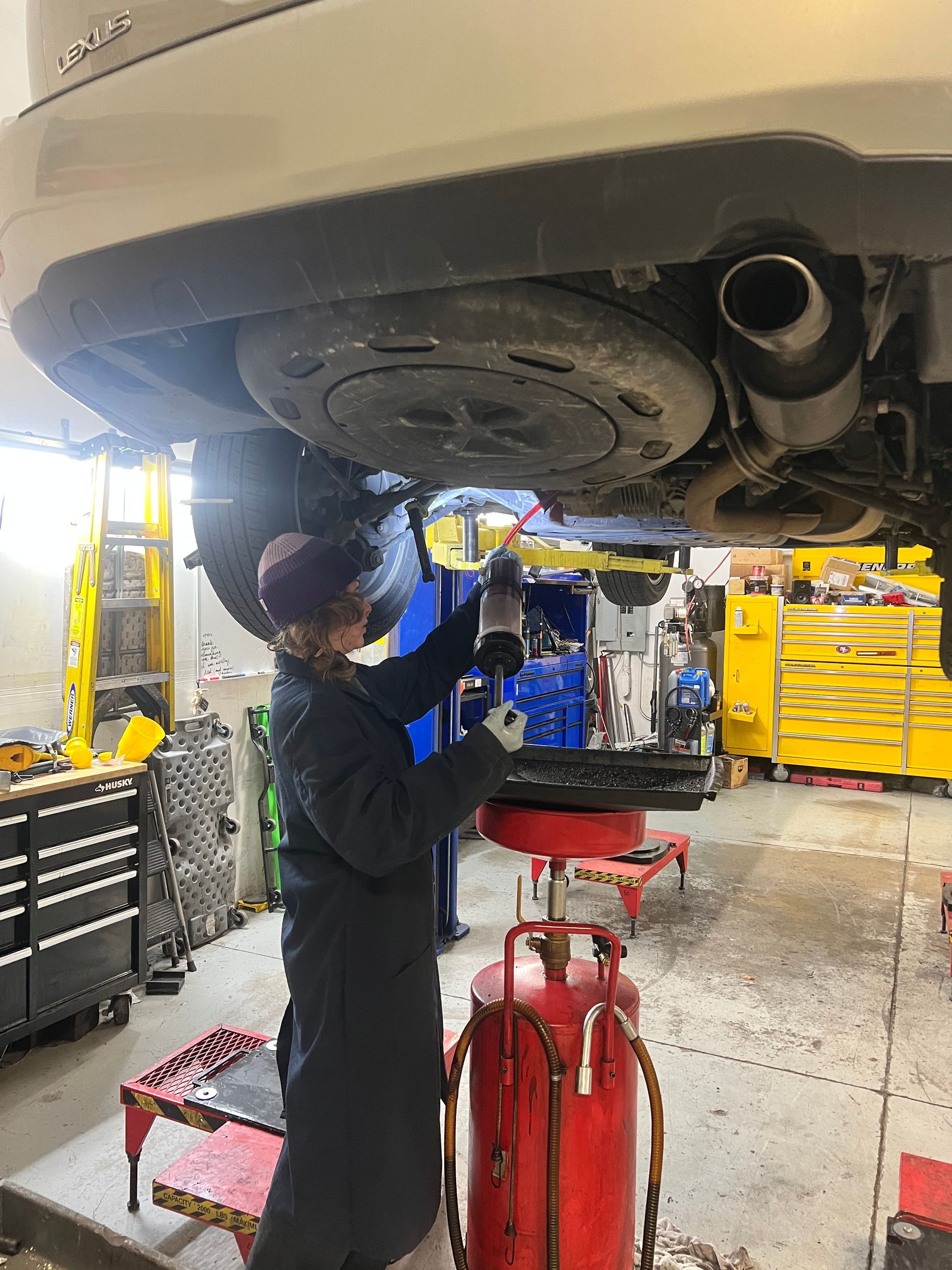 Mechanic working | Sierra Nevada Hybrid / GTM Auto Repair