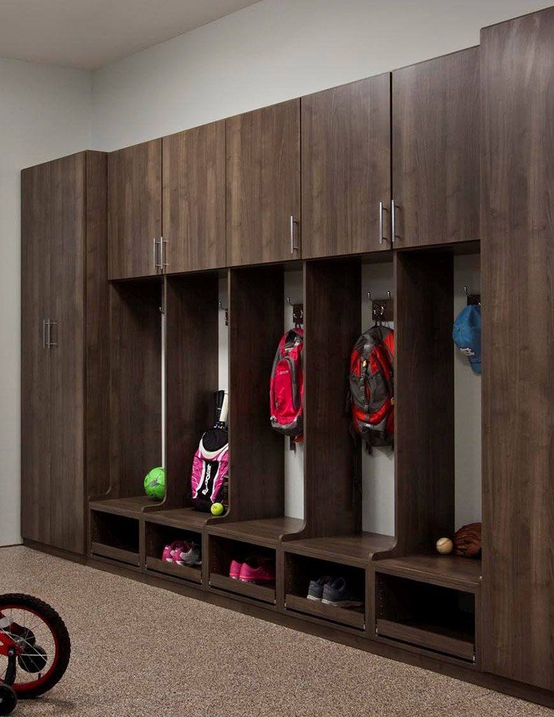 Custom Mudroom Cabinets and Shelving