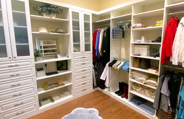 Custom Closets