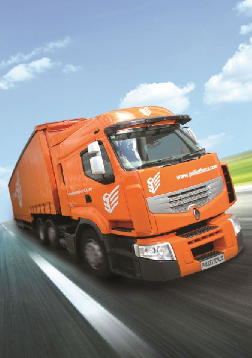 Palletforce vehicle