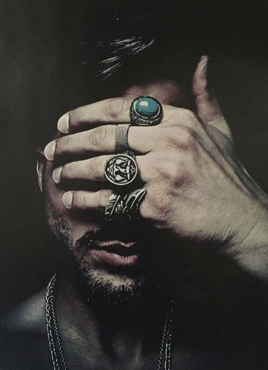 #haarstudio10 #laren #klaaskampen10 #stylist #kapper #hairdressers #shampoo #conditioner #haircare #styling #stylingproducts #lifestyling #welovehair #haircare #colortrends #decologic #zoneconcept #z-one #haircolor #hairstyle #instahair #fashion #instalike #beauty #beautyhair #milk.shake #milkshakecolor #High-lights #langhaar #korthaar #halflanghaar #age-renew #krullen #vlechten #balayage #