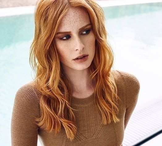 #haarstudio10 #laren #klaaskampen10 #stylist #kapper #hairdressers #shampoo #conditioner #haircare #styling #stylingproducts #lifestyling #welovehair #haircare #colortrends #decologic #zoneconcept #z-one #haircolor #hairstyle #instahair #fashion #instalike #beauty #beautyhair #milk.shake #milkshakecolor #High-lights #langhaar #korthaar #halflanghaar #age-renew #krullen #vlechten #balayage #