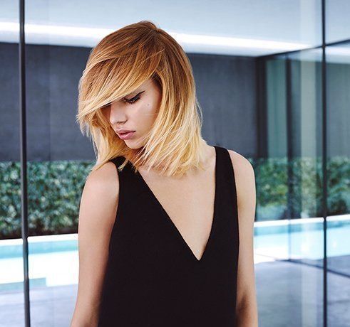 #haarstudio10 #laren #klaaskampen10 #stylist #kapper #hairdressers #shampoo #conditioner #haircare #styling #stylingproducts #lifestyling #welovehair #haircare #colortrends #decologic #zoneconcept #z-one #haircolor #hairstyle #instahair #fashion #instalike #beauty #beautyhair #milk.shake #milkshakecolor #High-lights #langhaar #korthaar #halflanghaar #age-renew #krullen #vlechten #balayage #