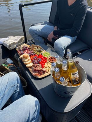 https://terrasboot-breda.reservio.com/booking