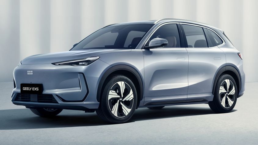 A silver GEELY EX5 silver side profile 