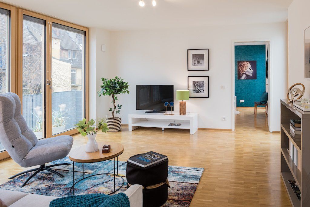 Wohngesicht-home-staging-hamburg-Wohnzimmmer-Sessel-Bilder