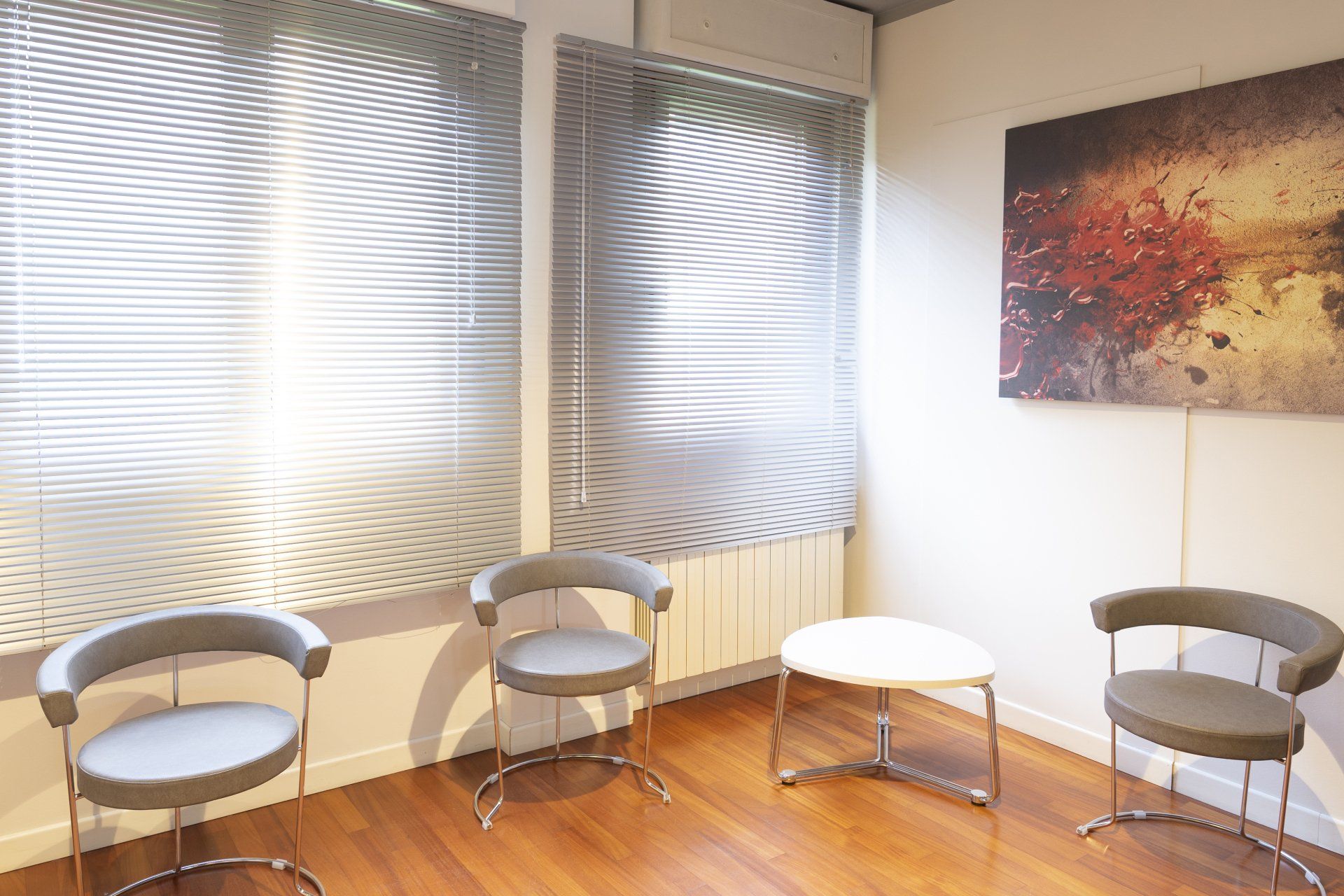 sala di attesa dello studio del dentista a Cinisello Balsamo