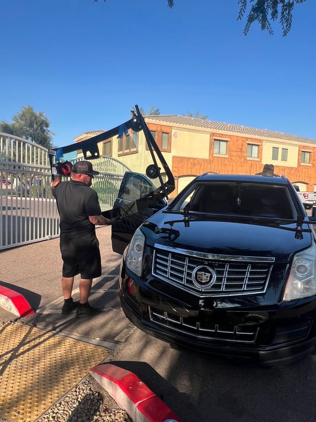 Auto Glass Repair and Replacement in Phoenix