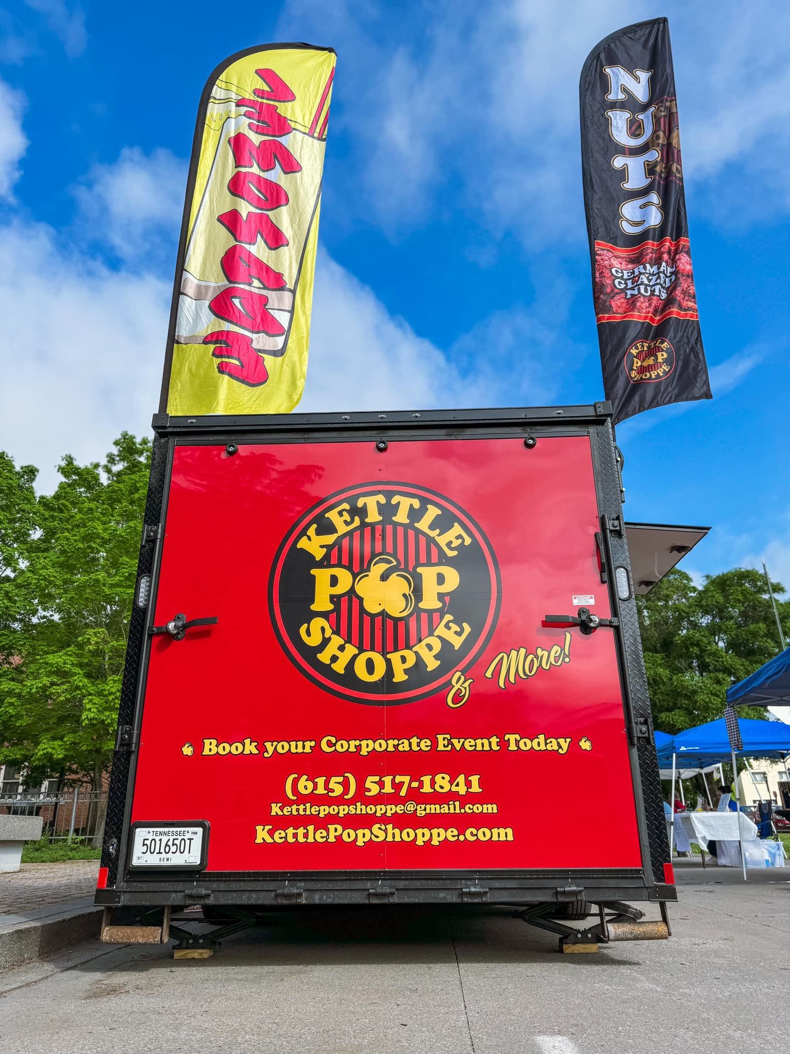 The back of a kettle pop shop food truck