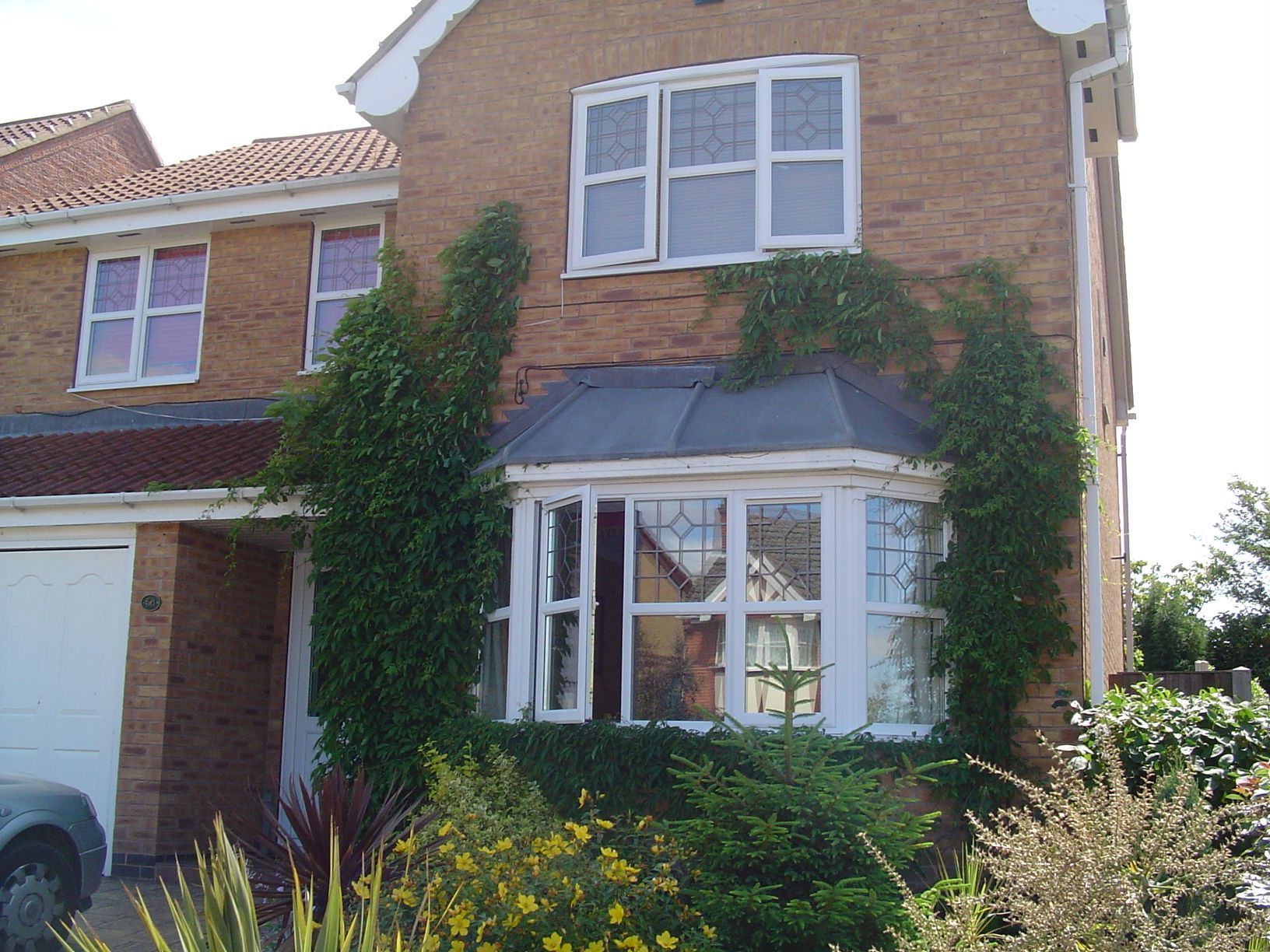 What Are the 5 Benefits of Side Opening uPVC Windows for Your Home?