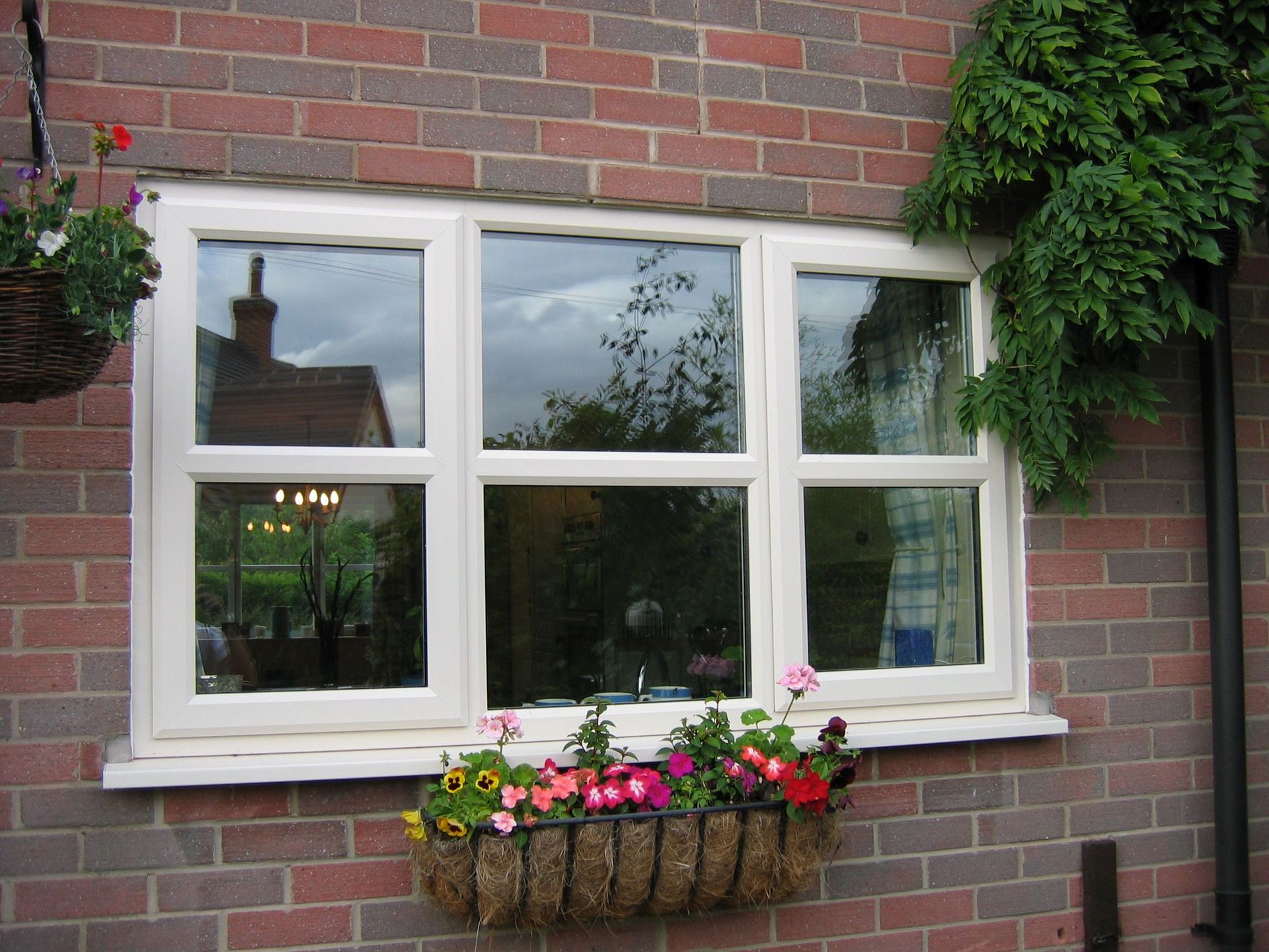 What Are the 5 Benefits of Side Opening uPVC Windows for Your Home?