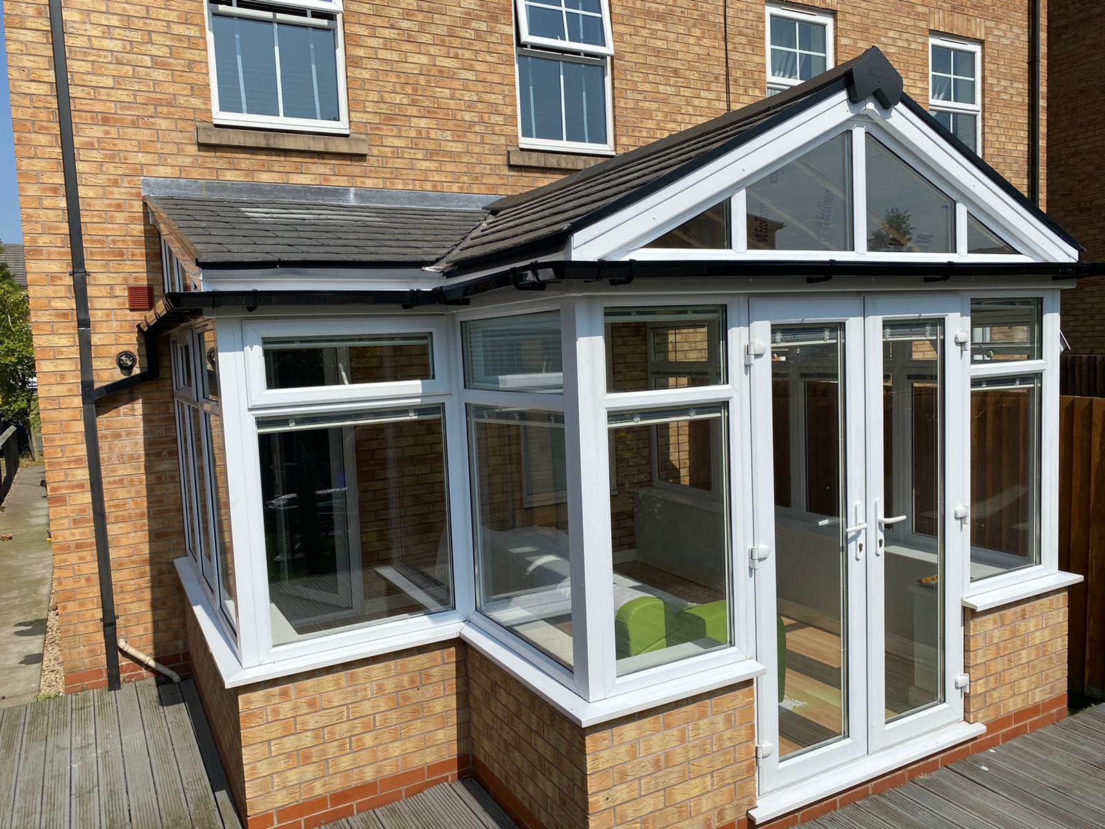 Solid roof conservatory