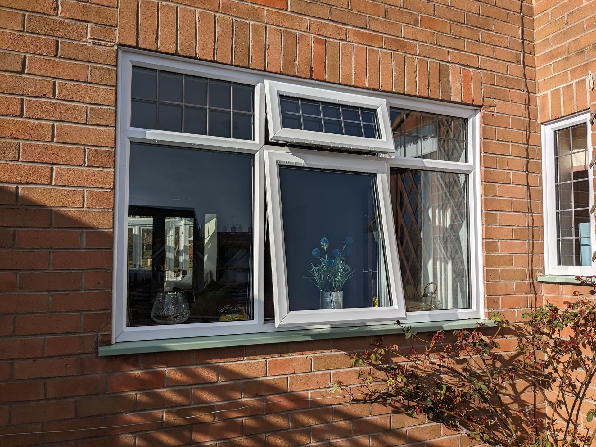 UPVC TOP OPENING WINDOWS | NEEDHAMS